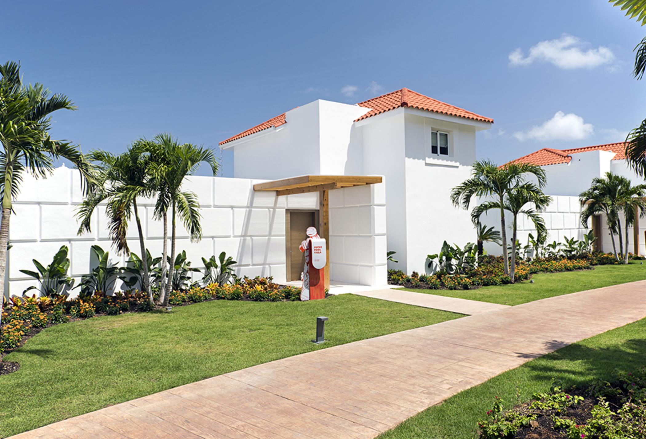 Nickelodeon Hotels & Resorts Punta Cana Esterno foto A villa at the resort