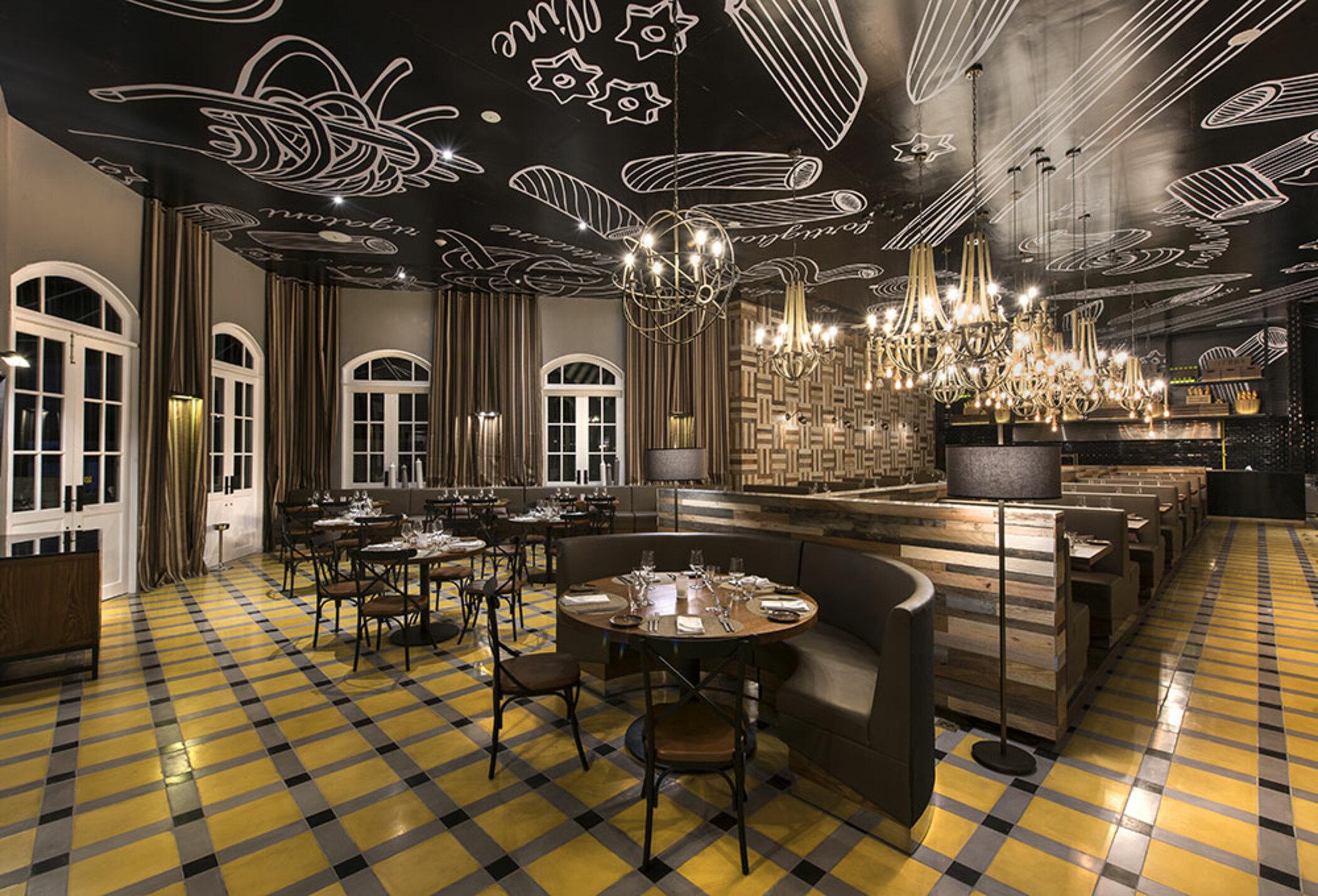 Nickelodeon Hotels & Resorts Punta Cana Esterno foto The interior of the restaurant
