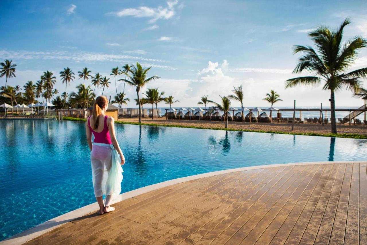 Nickelodeon Hotels & Resorts Punta Cana Esterno foto The pool at the resort
