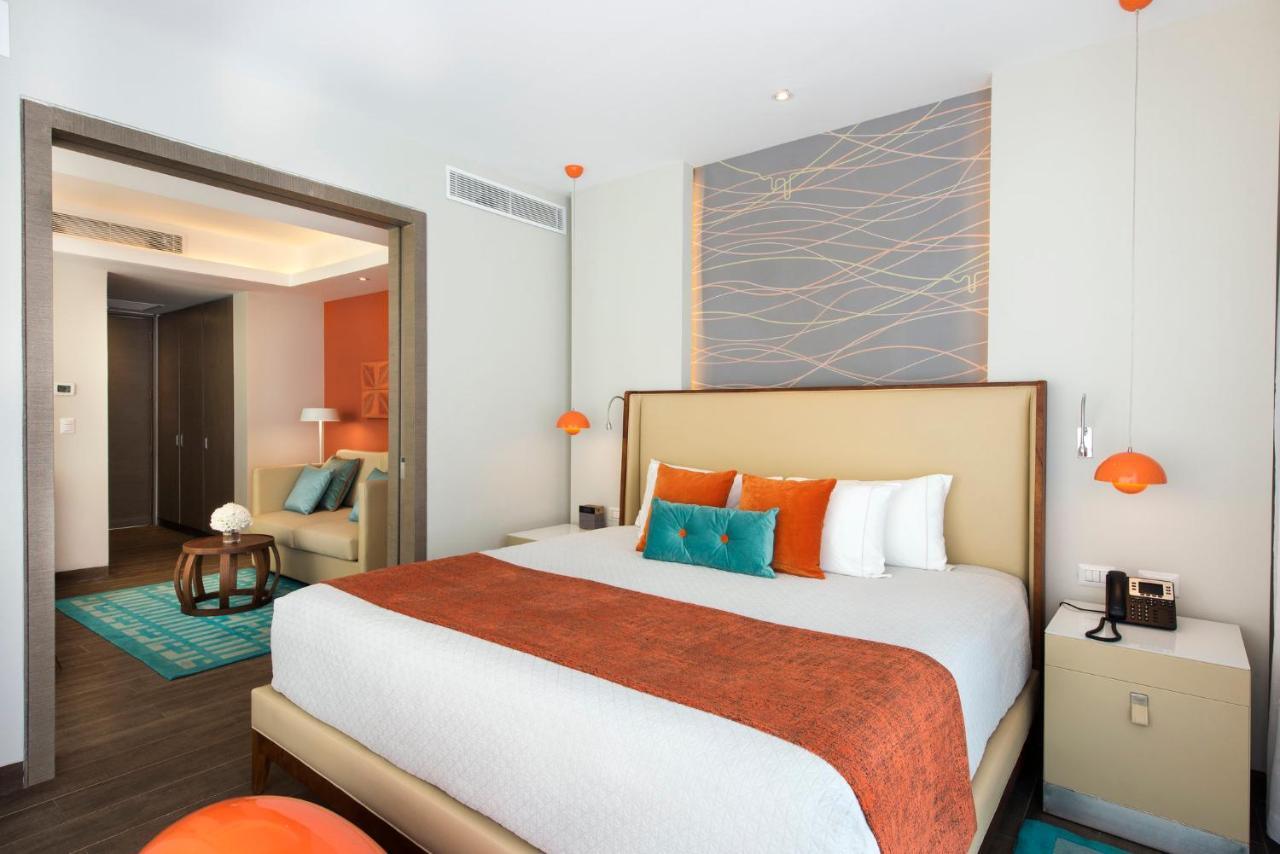 Nickelodeon Hotels & Resorts Punta Cana Esterno foto A bedroom at the hotel