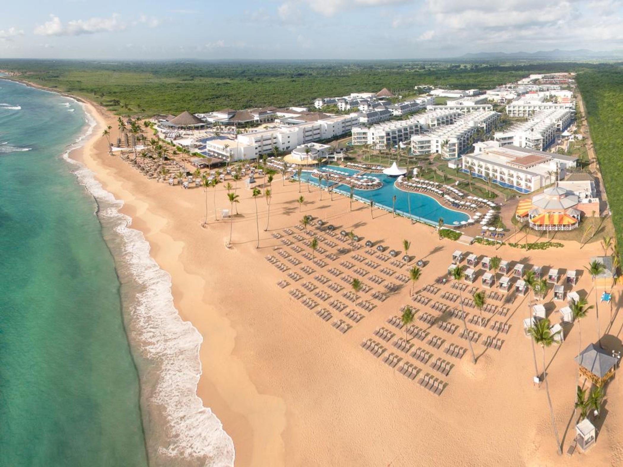 Nickelodeon Hotels & Resorts Punta Cana Esterno foto Aerial view of the resort